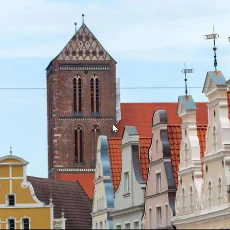 Im Ohlerich Speicher In Mit Stadt -und Meerblick Apartahotel